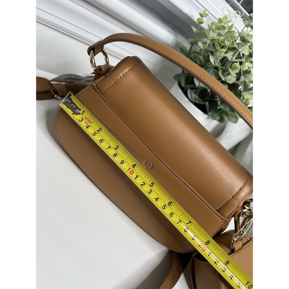 Lululemon Cactus Leather Mini Shoulder Crossbody Bag Chestnut Brown Purse Pocket - Picture 13 of 15